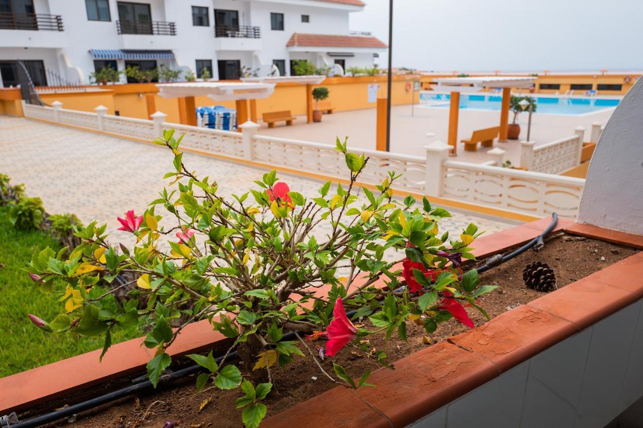 Seguro Spacious Apartment With Roomy Terrace Puerto de Santiago  Extérieur photo